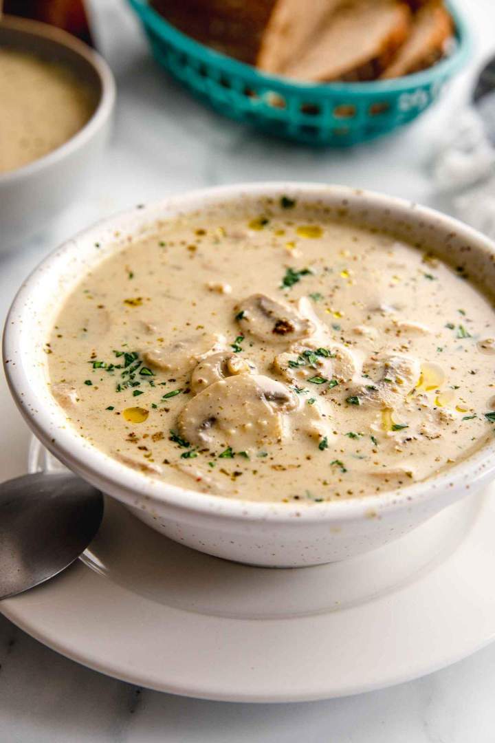 Gobova juha s šampinjoni Cream of Mushroom Soup